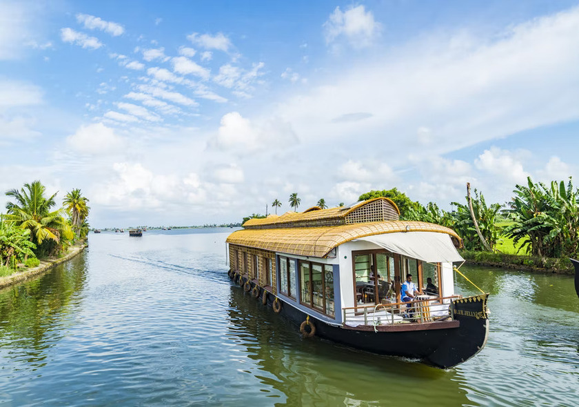 Alleppey tour packages