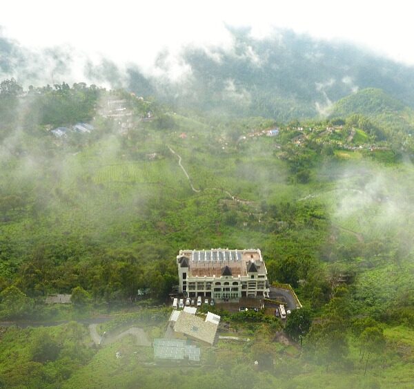 Amber Dale Hotel Munnar