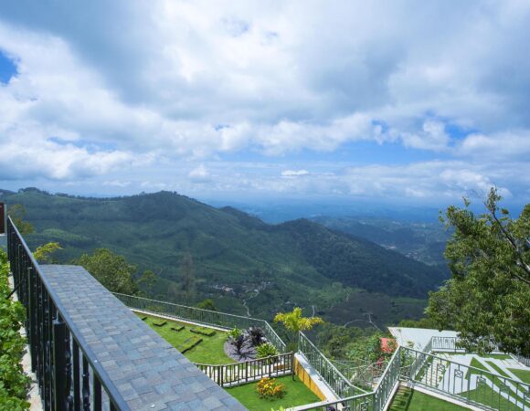 Fragrant Munnar