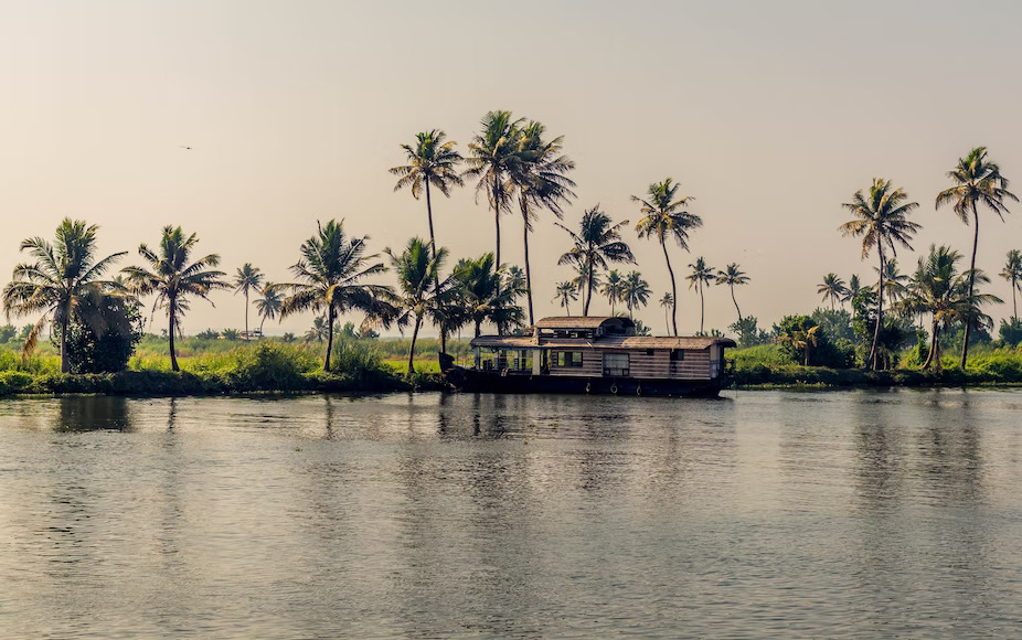 Popular Kerala Tour Packages