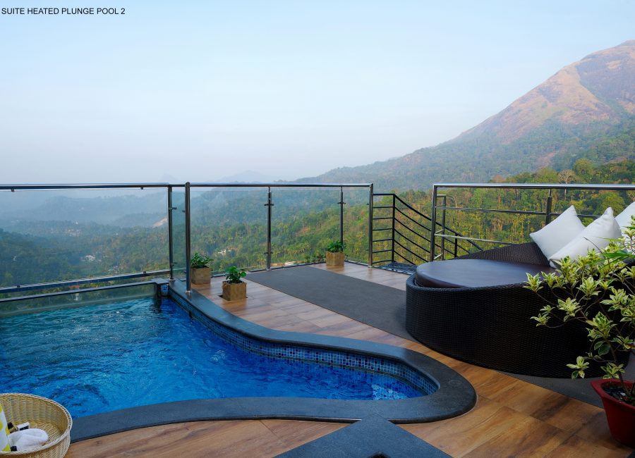 Luxury Honeymoon Resorts in Munnar