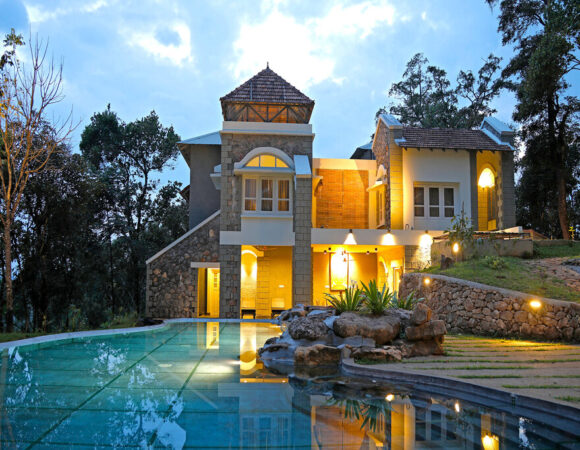 Spice Tree Munnar honeymoon package