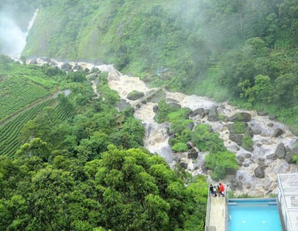 blanket hotel and spa munnar