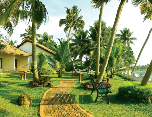 Abad Whispering Palms resort Kumarakom