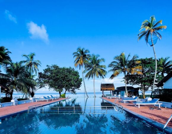 Infinity Pool at Abad whispering Kumarakom