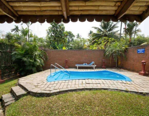 abad kumarakom pool villa