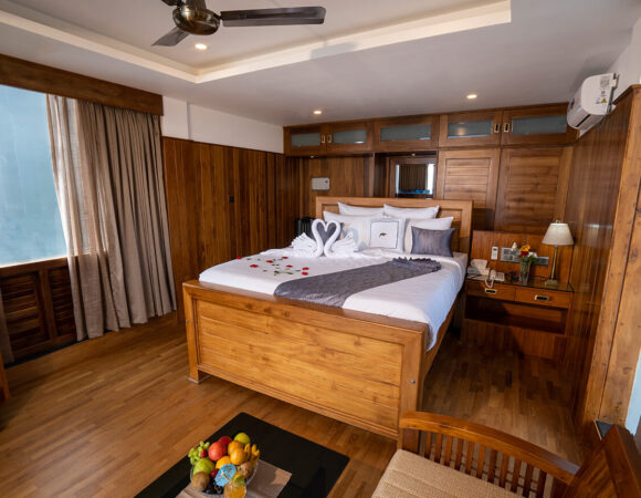 Deluxe Room at Chandys drizzle drops Munnar