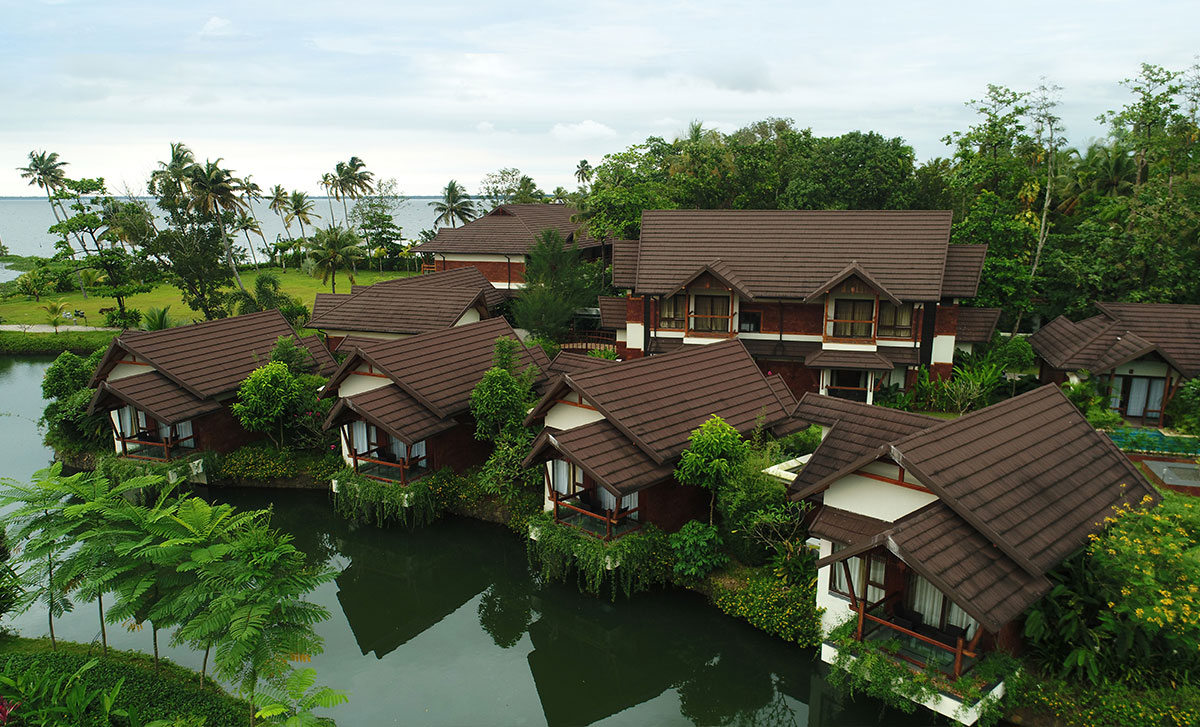 Luxury Honeymoon Resorts in Kumarakom