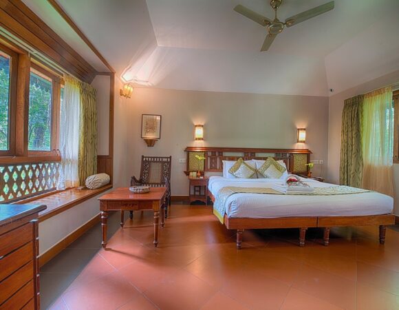 Deluxe rooms in Greenwoods Thekkady (Kanana)