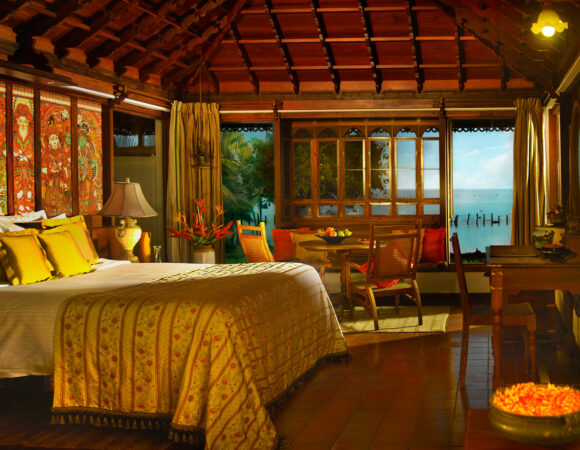 Presidential suite in Kumarakom Lake Resort Kerala