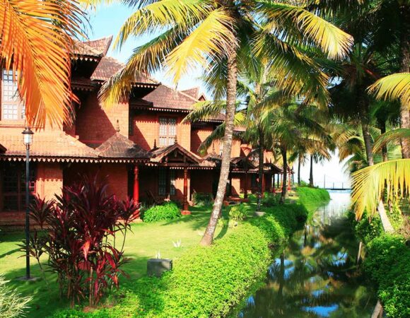 Cottages at Lakesong resort Kumarakom