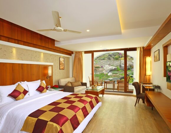 amber dale munnar superior room