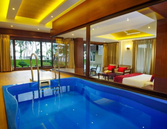 pool Villa in Lake Canopy resort alleppey