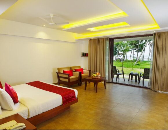 premium room Lake Canopy resort Alleppey