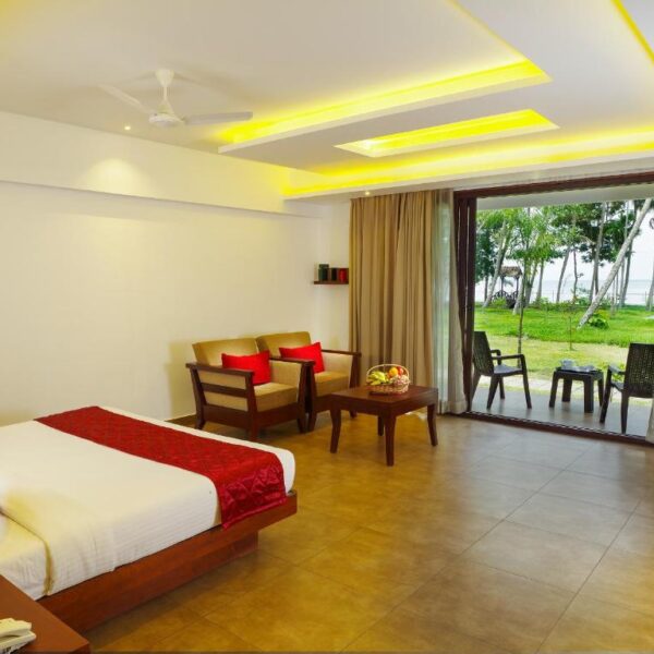 premium room Lake Canopy resort Alleppey