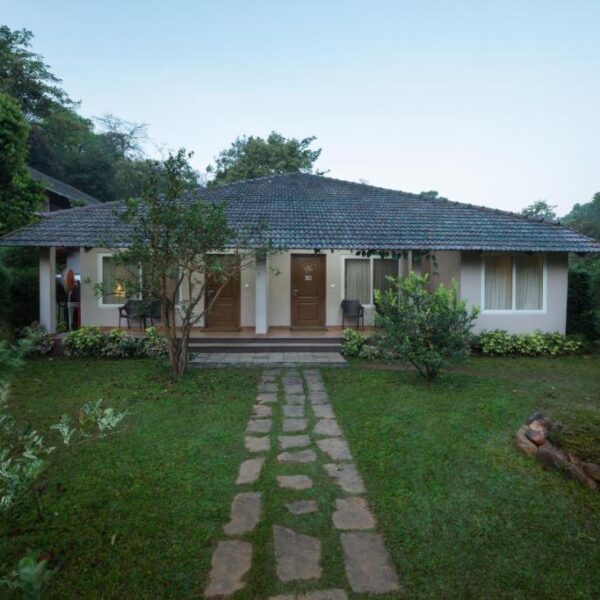 Brookside Cottage in Abad Brookside wayanad