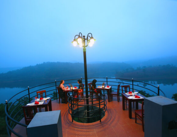 Dine at Arayal resort wayanad