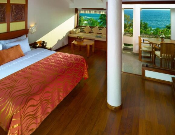 Duplex Suite in Gokulam Grand Turtle on the beach