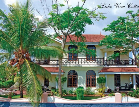 Lake View Premium in Lake palace Alleppey