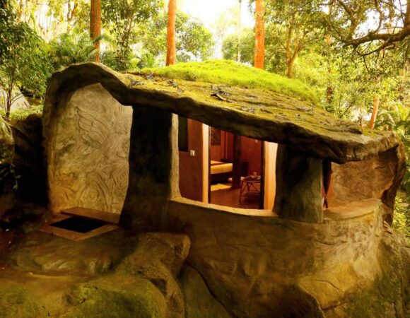 Mud Cave room in Mount Xanadu resort