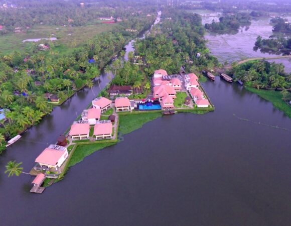 Paloma backwater resort Alleppey