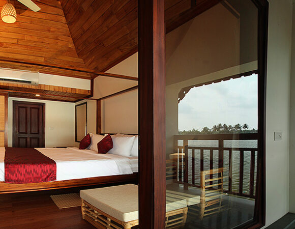 premium lake view room in Paloma resort alleppey