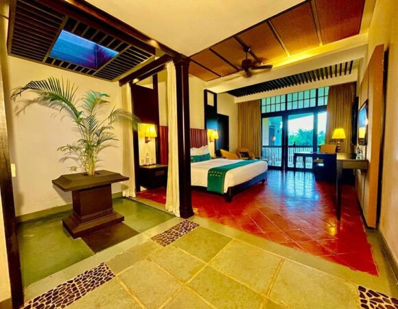 Executive room with Lake View in Plumeria lake resort