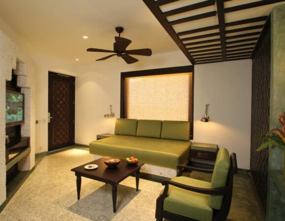 Club Studio in Plumeria lake resort alleppey