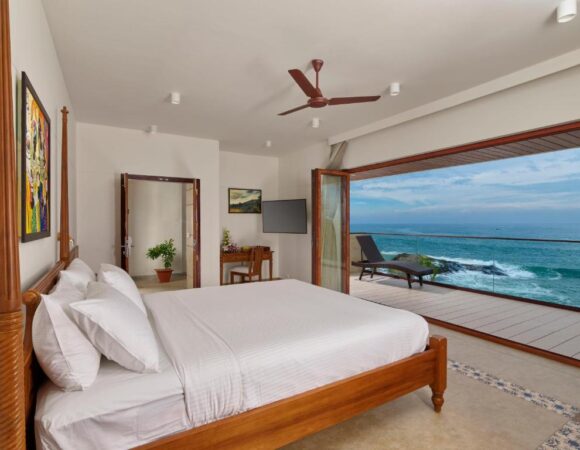 Ocean View Luxury Suite in Rockholm Kovalam