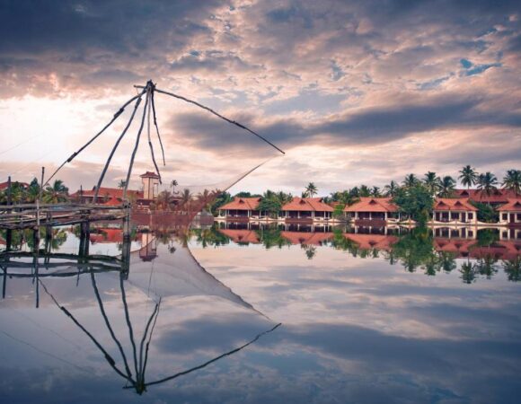 Sterling Lake palace resort Alleppey