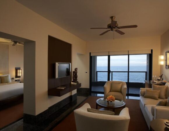 presidential suite in The Raviz Kovalam