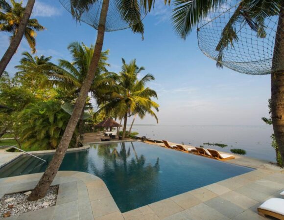 infinity pool resort in alleppey