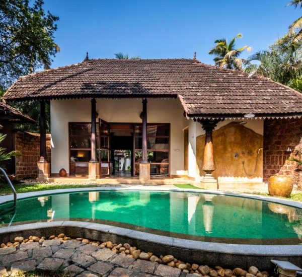 Pool villa in amritara mararikulam